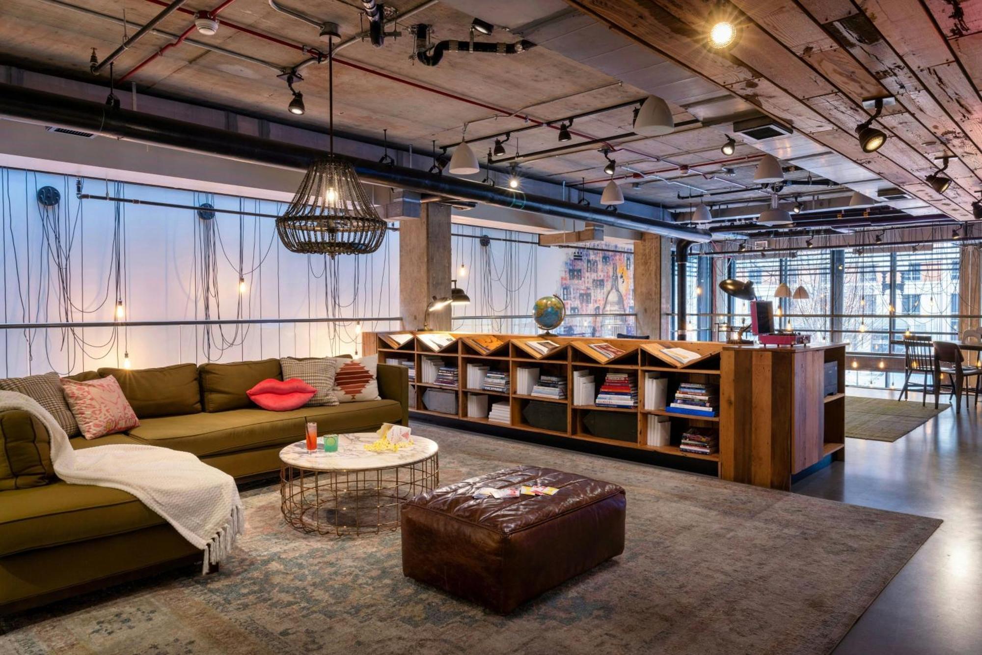 Hotel Moxy Washington, Dc Downtown Exterior foto